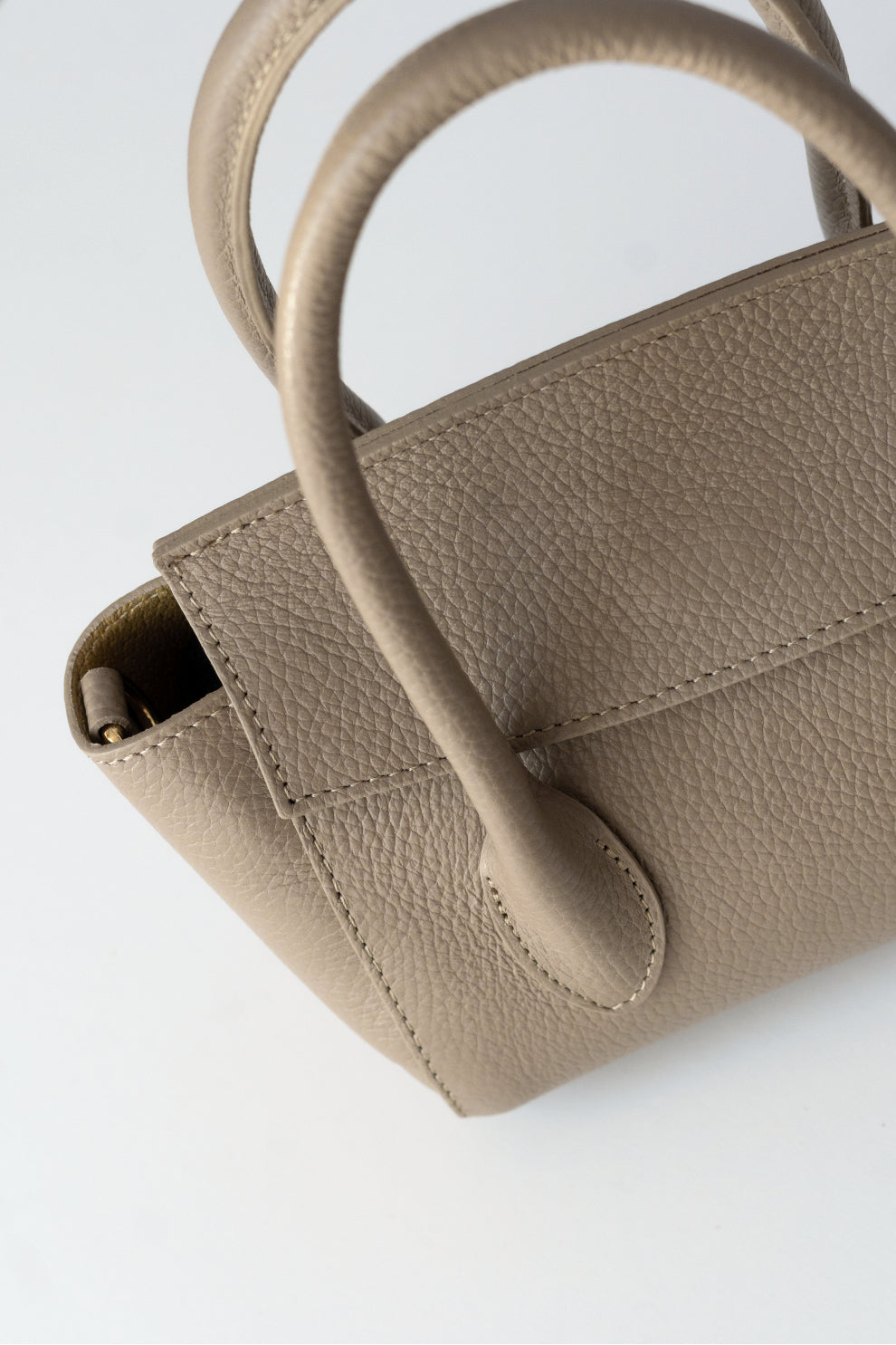 MODENA Essenza di Charme