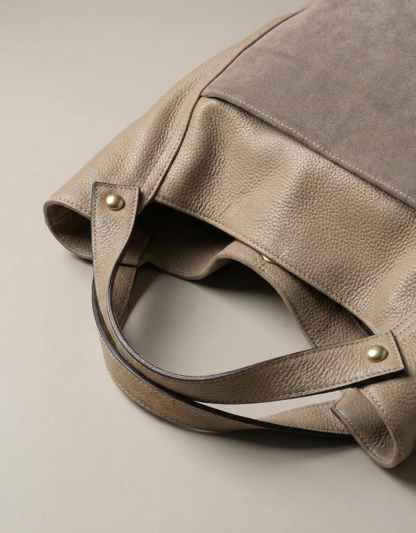 LIVIA Essenza di Equilibrio