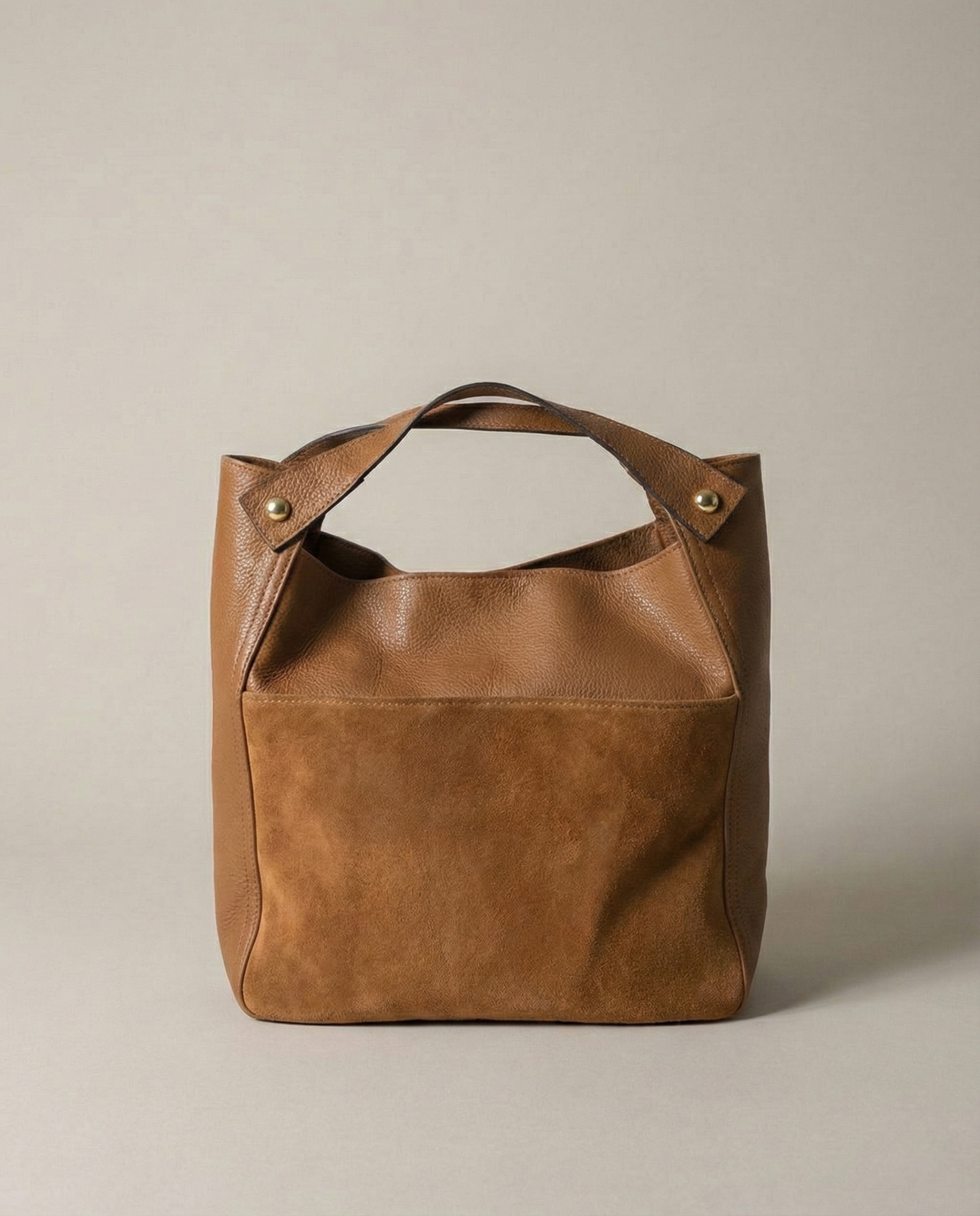 LIVIA Essenza di Equilibrio